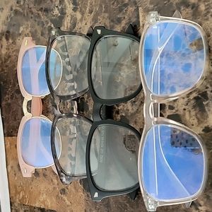 Blue light glasses